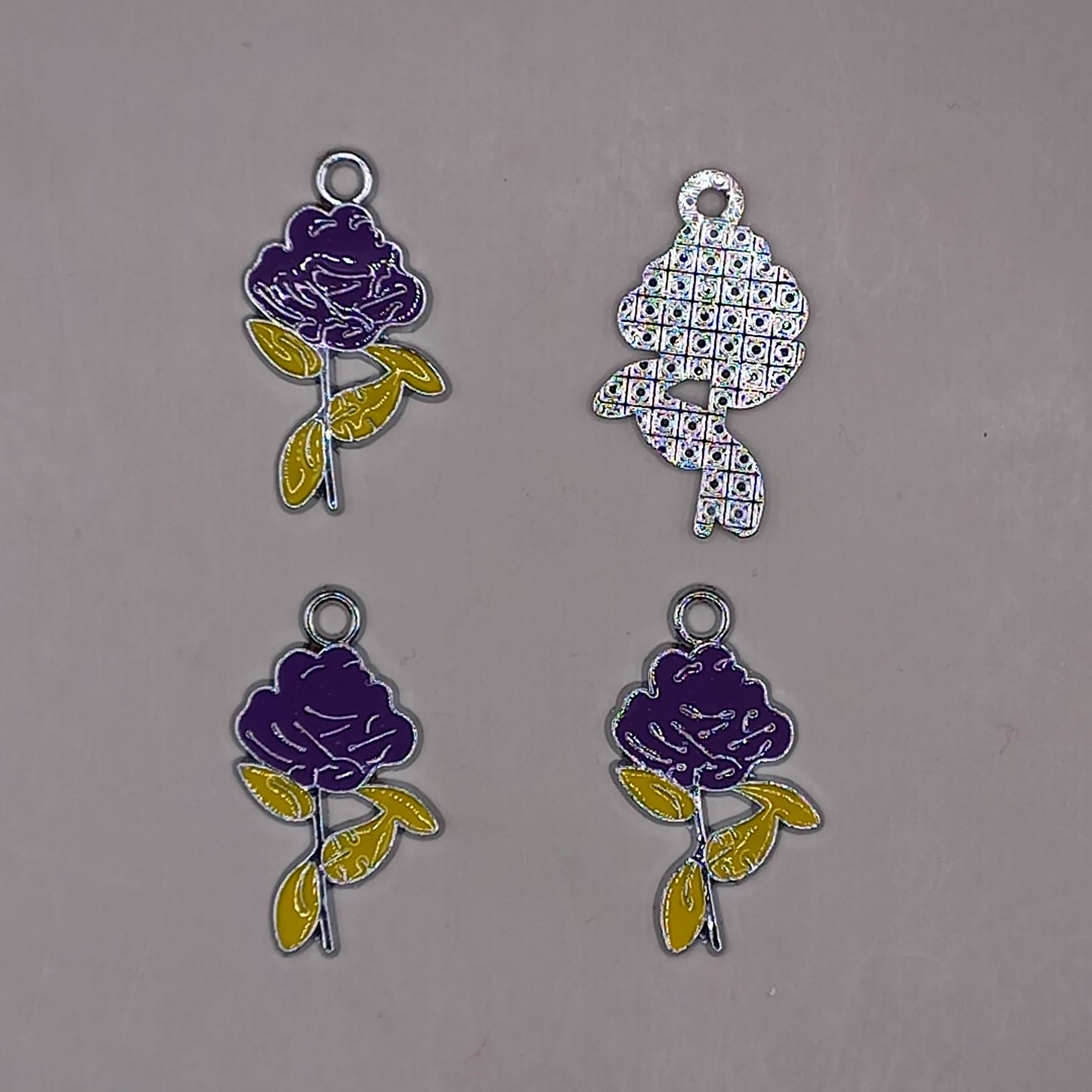 (JW): Charms τριαντάφυλλα (2 χρώματα)