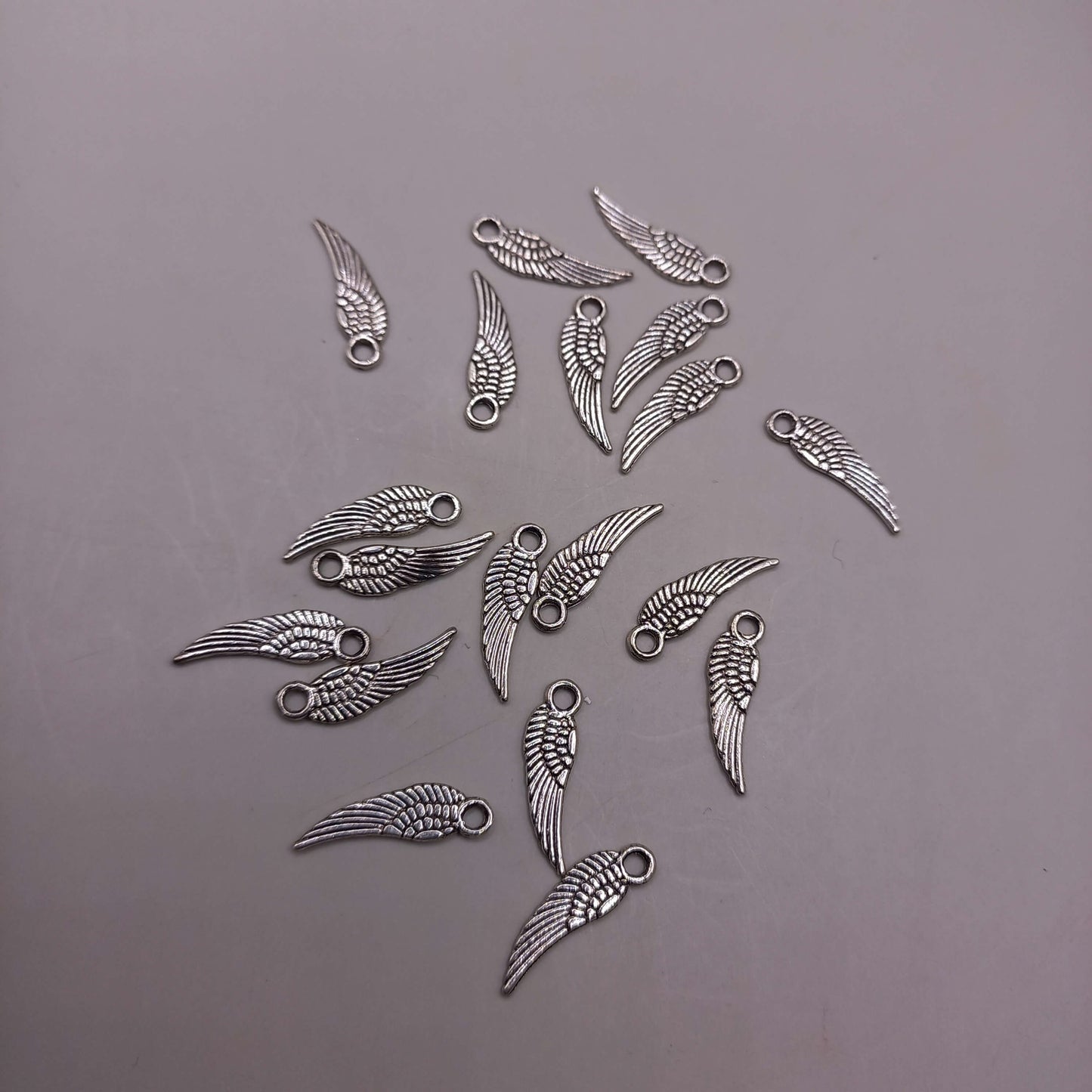 (JW): Charms φτερά