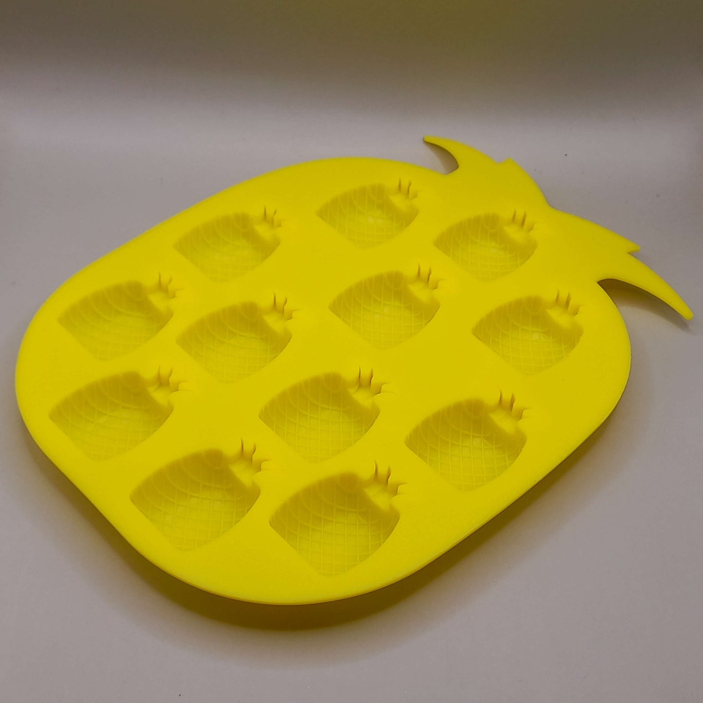 (MO): Καρτέλα Ανανάδες_2