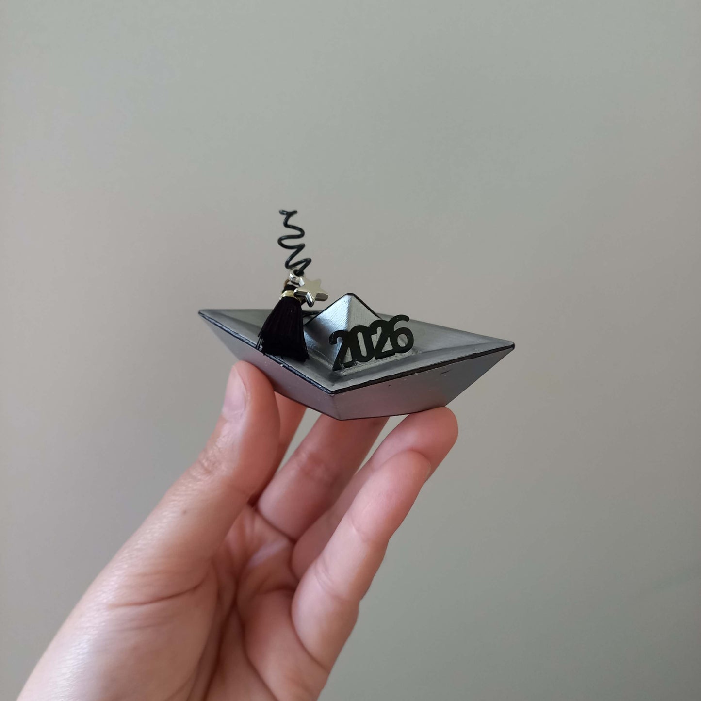 Γούρι 2026~Καραβάκι ασημί/μαύρο