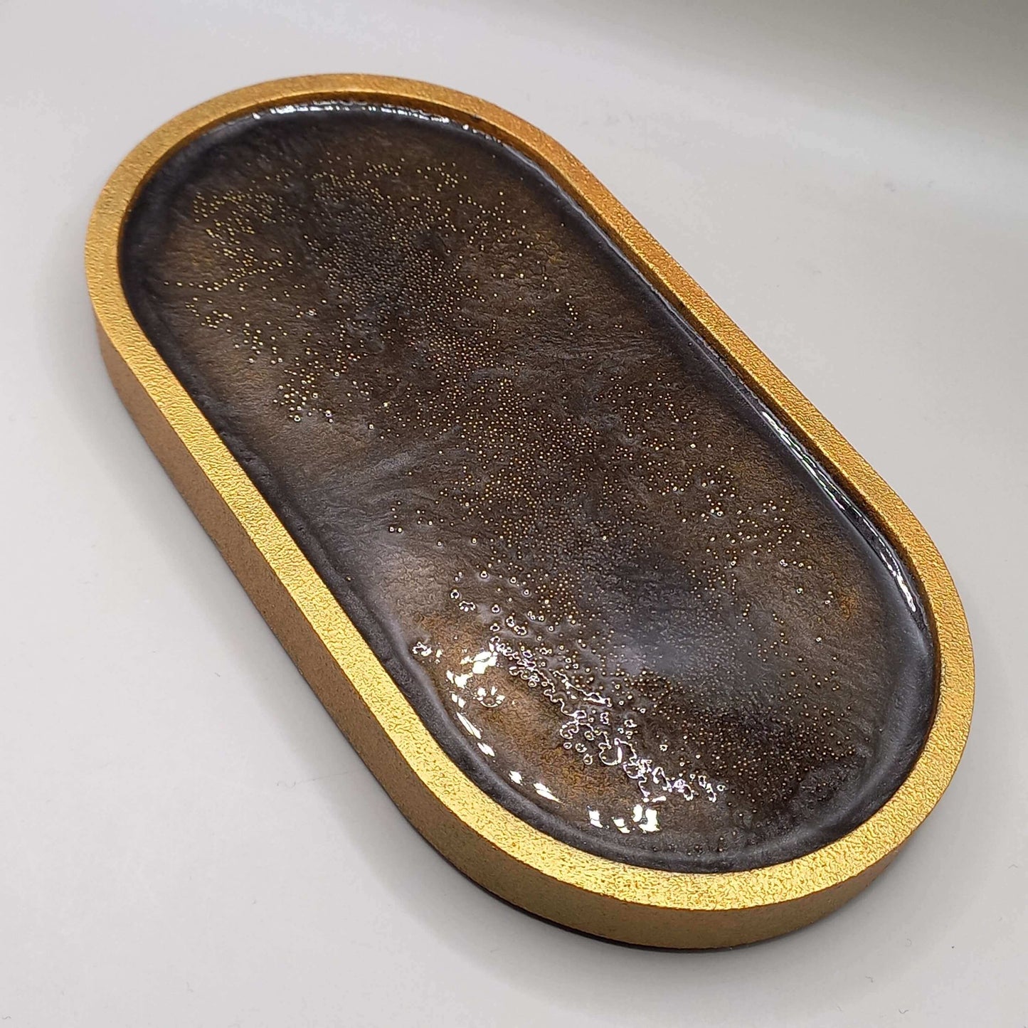 Δίσκος "Oval" - ΥΓΡΟ ΓΥΑΛΙ/ΜΑΥΡΟ-ΧΡΥΣΟ