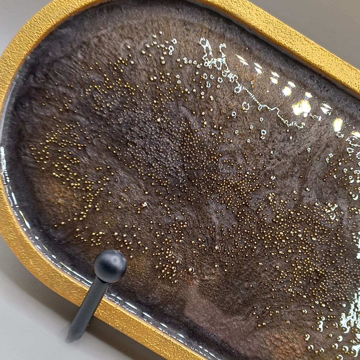 Δίσκος "Oval" - ΥΓΡΟ ΓΥΑΛΙ/ΜΑΥΡΟ-ΧΡΥΣΟ