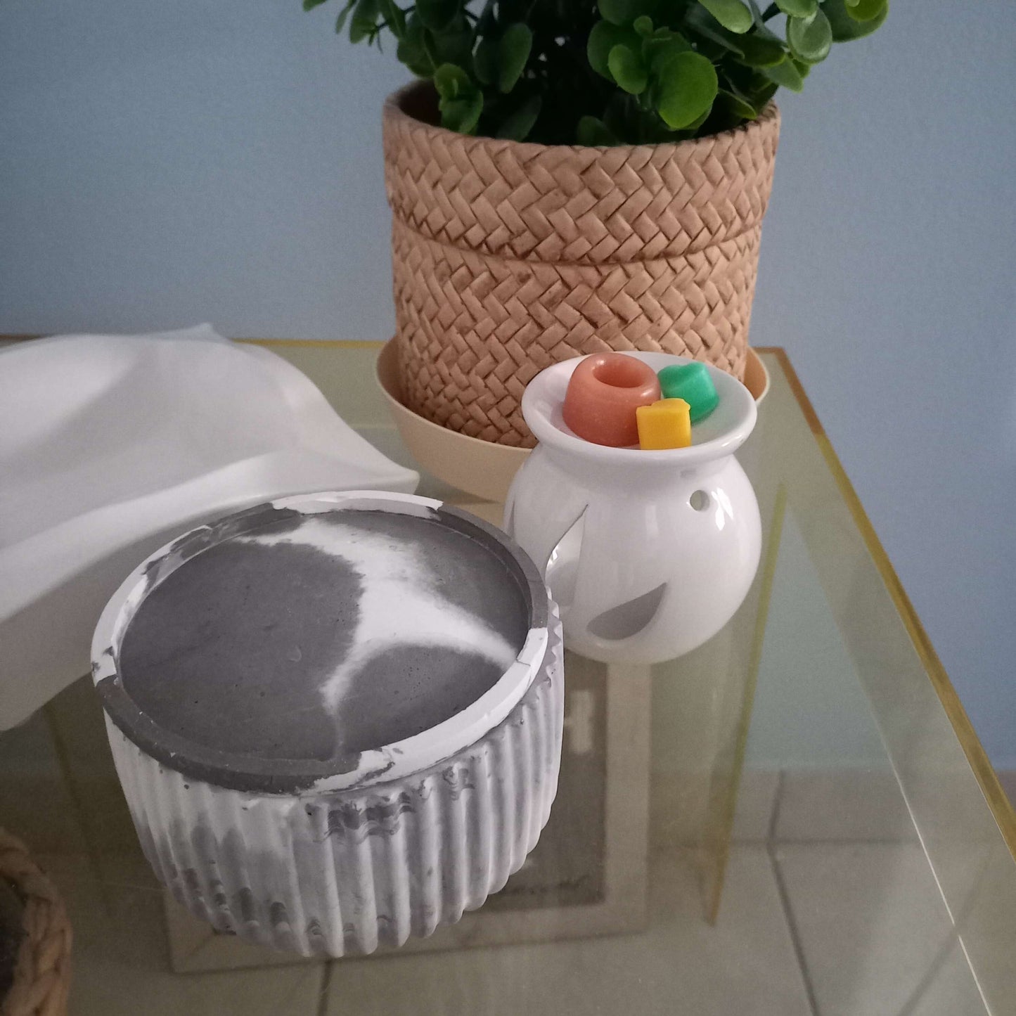 Wax melts/drops σε δοχείο με καπάκι (4 αρώματα)