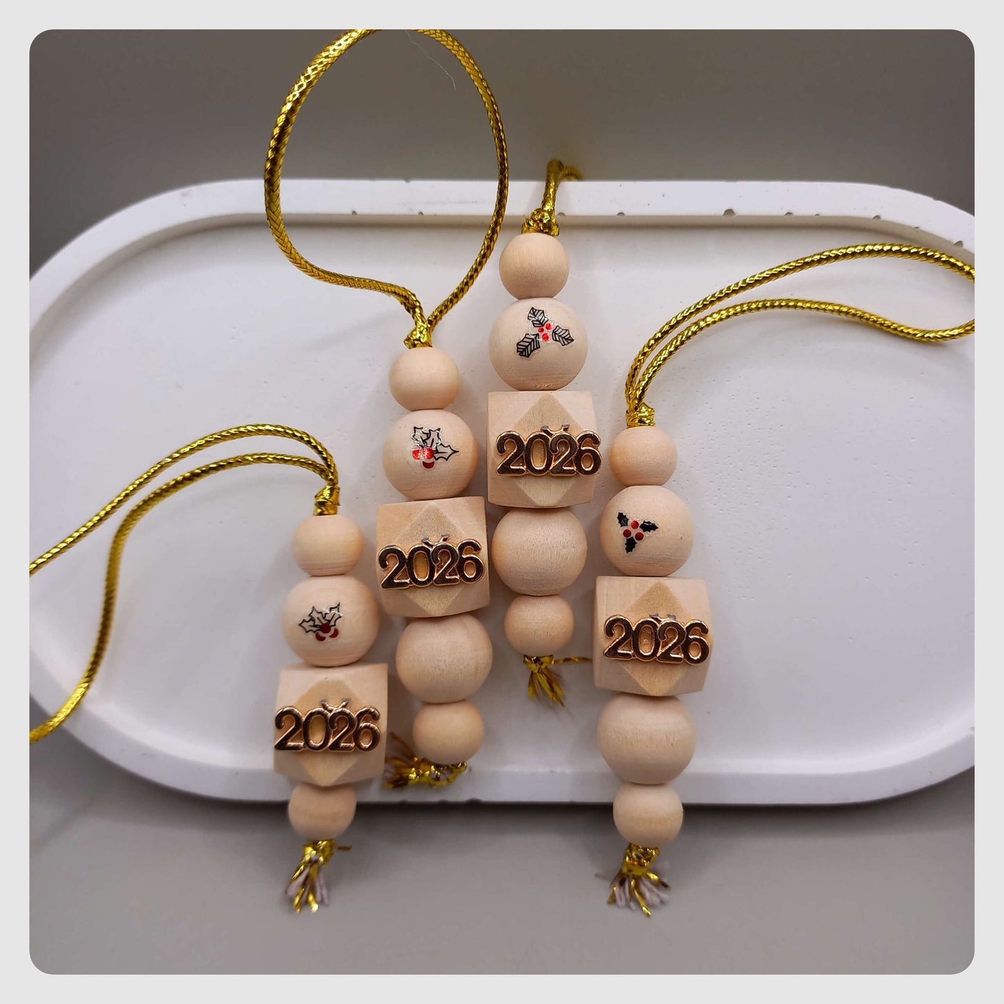 Γούρι 2026~Μικρό ξύλινο