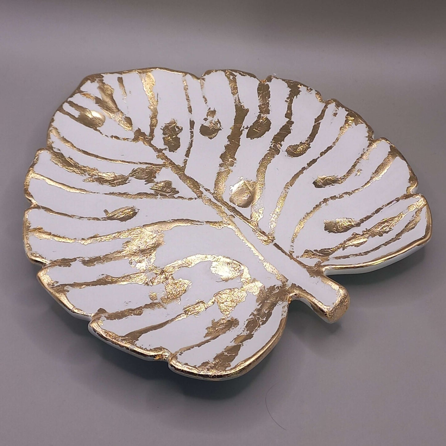 Πιάτο "Leaf" - ΛΕΥΚΟ/ΧΡΥΣΟ
